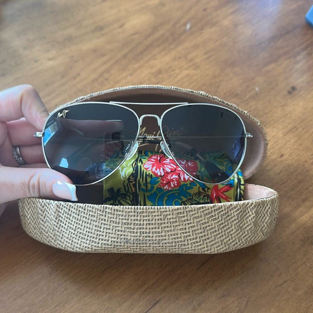 Maui Jim Mavericks Aviator Sunglasses - Silver/Neutral Grey Polarized B264-17